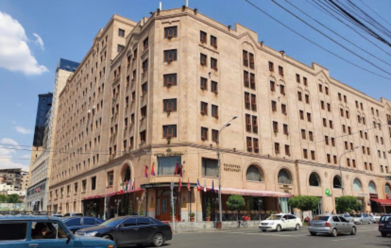 Yerevan Apart Republic Square Extérieur photo